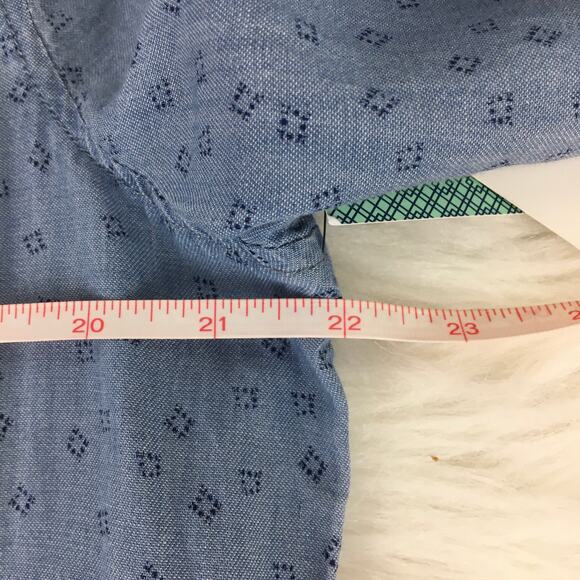 Susina L V-Neck Stripe Chambray Romper RK407723MI - Picture 11 of 14